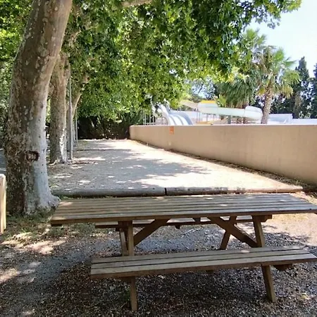 Camping Parc Des 7 Fonts Campsite