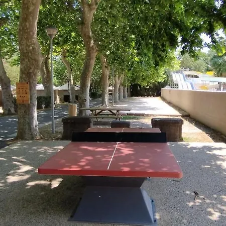 Camping Camping Parc Des 7 Fonts